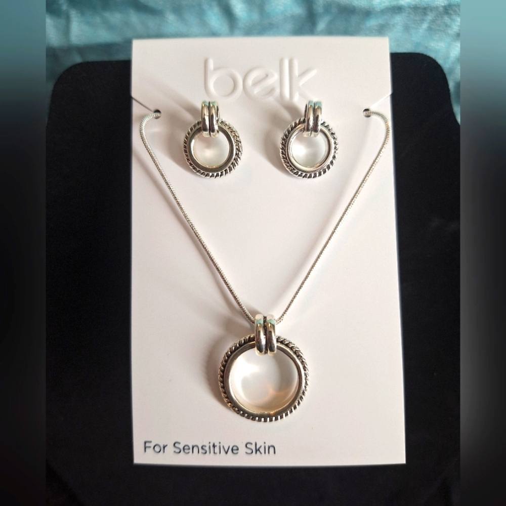 BELK OPEN CIRCLE JEWELRY SET HYPOALLERGENIC
